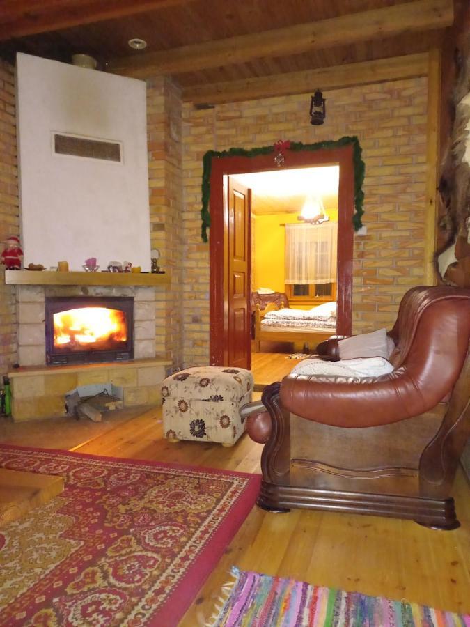 Chata Kurpiowska Nowogrod Bagian luar foto